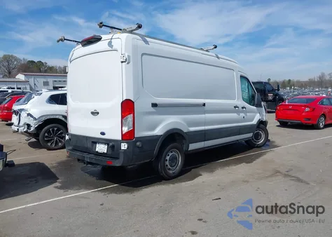 2019 Ford Transit-250 z USA, uszkodzony, nr VIN 1FTYR2CM8KKA13993